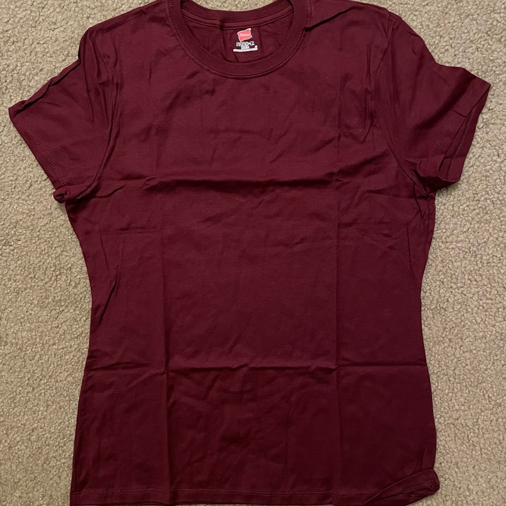 New Hanes Women’s Nano Ts - Size Medium. Maroon.